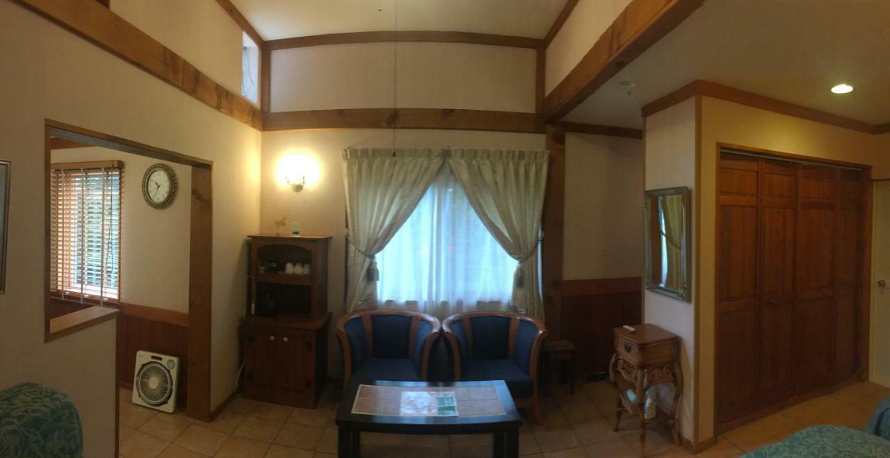 Private Hotel Rei Фуджикавагучико Екстериор снимка