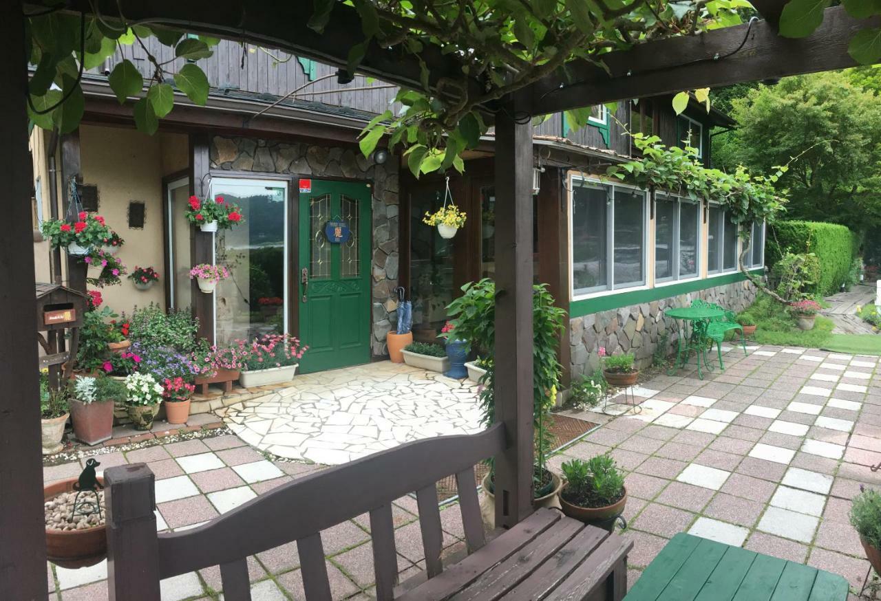 Private Hotel Rei Фуджикавагучико Екстериор снимка